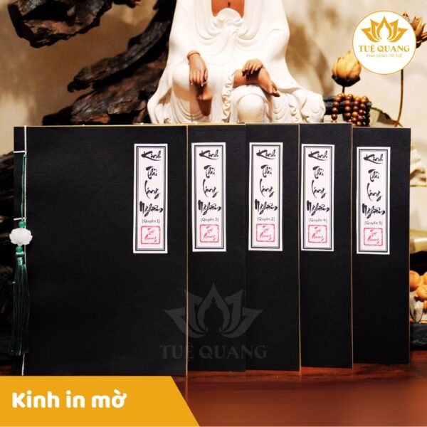 Sổ tay Chép Kinh Thủ Lăng Nghiêm In Mờ Giấy Cổ Cao Cấp A4, Thành Kính, Vở Cỡ Chữ Lớn